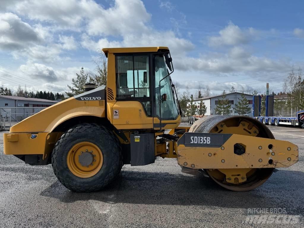 Volvo SD 135 B Οδοστρωτήρες μονού κυλίνδρου