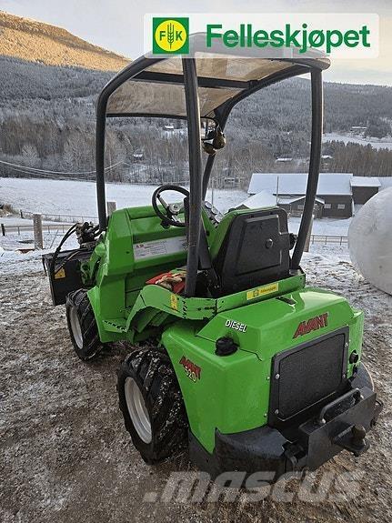 Avant 520 Άλλα μηχανήματα φροντίδας εδάφους