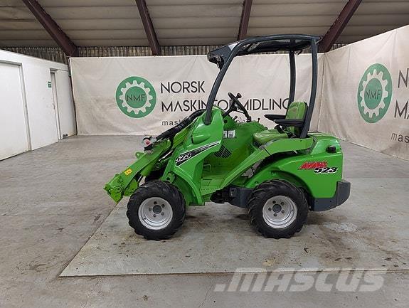 Avant 523 Εργαλειοφορείς