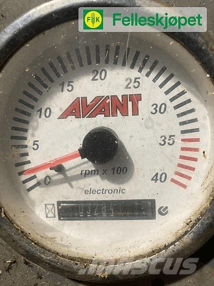 Avant 630 Άλλα μηχανήματα φροντίδας εδάφους