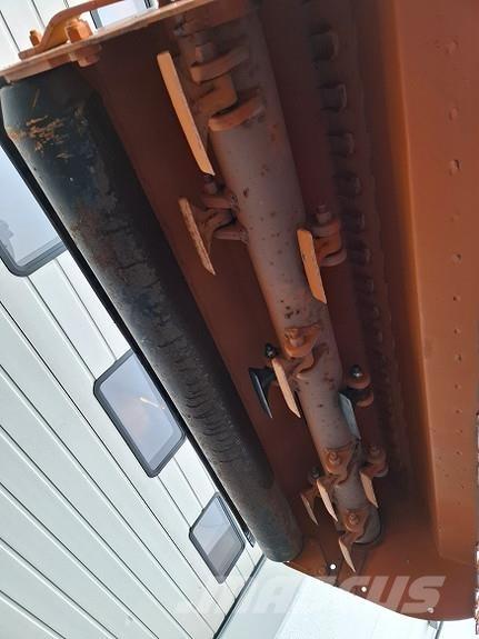 Berti Park/P 145 Λοιπός εξοπλισμός συγκομιδής χορτονομής