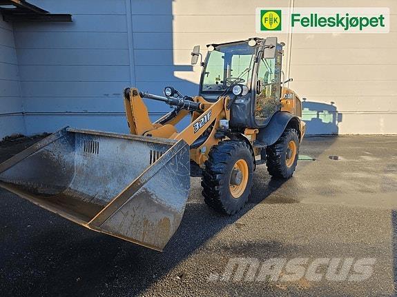 CASE 321f Φορτωτές με λάστιχα (Τροχοφόροι)