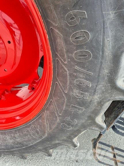 CLAAS 8690 Τρακτέρ