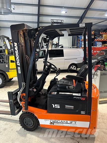 Doosan B15R-5 Πετρελαιοκίνητα Κλαρκ