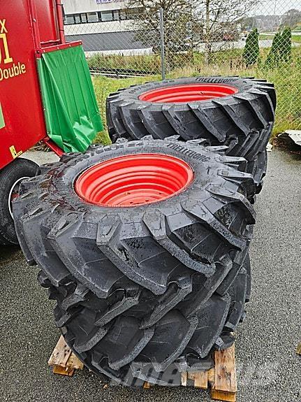 Fendt 300 Τρακτέρ