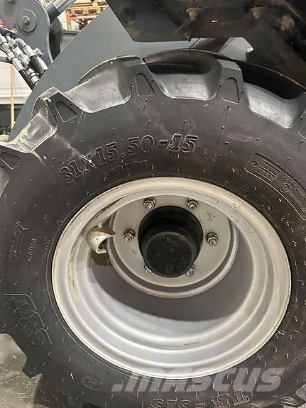 GiANT G2500HD+ Φορτωτάκια