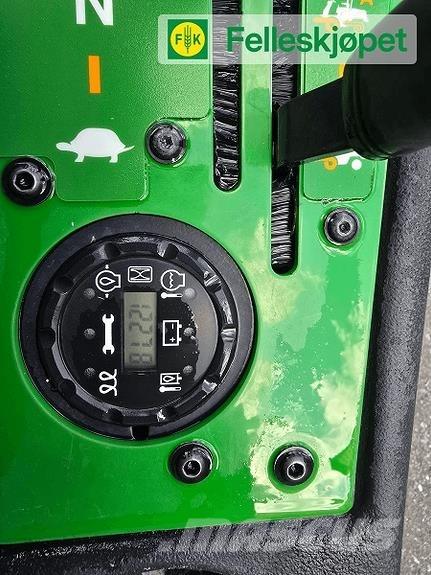 John Deere 1580 Άλλα μηχανήματα φροντίδας εδάφους