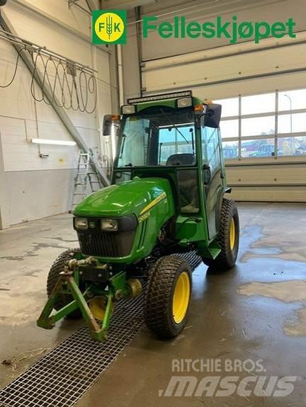 John Deere 2032R Τρακτέρ