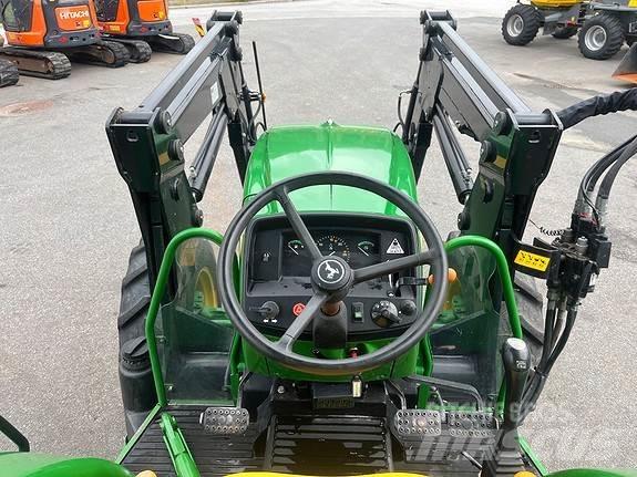 John Deere 5055E Τρακτέρ