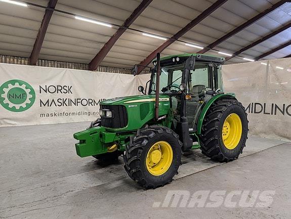 John Deere 5090G Τρακτέρ