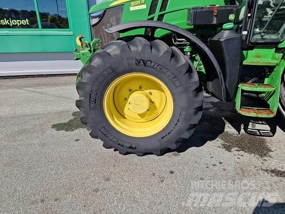 John Deere 5125R Τρακτέρ