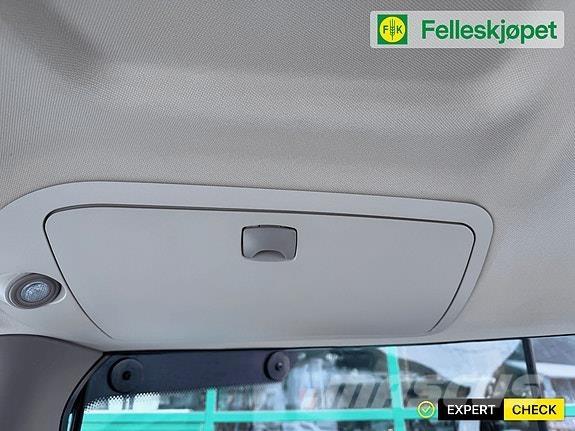 John Deere 6130R Τρακτέρ