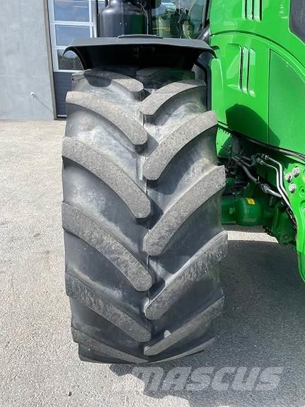 John Deere 6195R Τρακτέρ