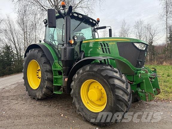 John Deere 6215R Τρακτέρ