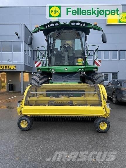 John Deere 8400 Αναμοχλευτήρες