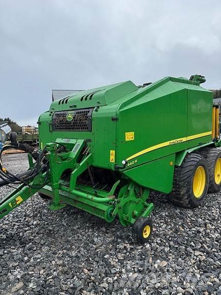 John Deere C440R Πρέσες κυλινδρικών δεμάτων