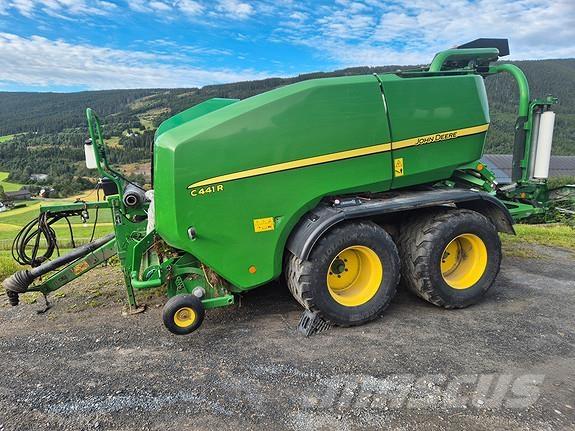 John Deere C441R Πρέσες κυλινδρικών δεμάτων