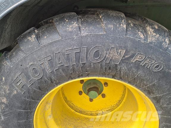 John Deere C441R Πρέσες κυλινδρικών δεμάτων