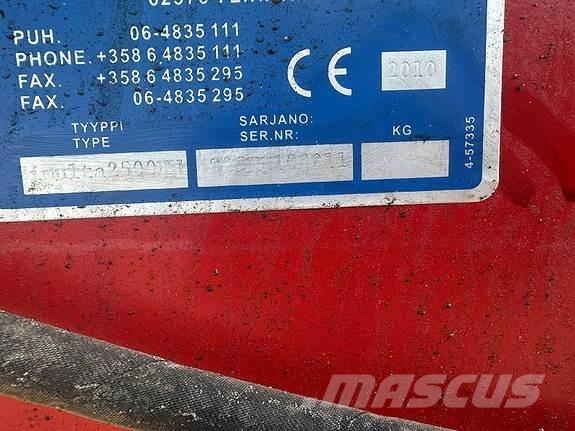 Junkkari KH 2500 Διασκορπιστές κοπριάς