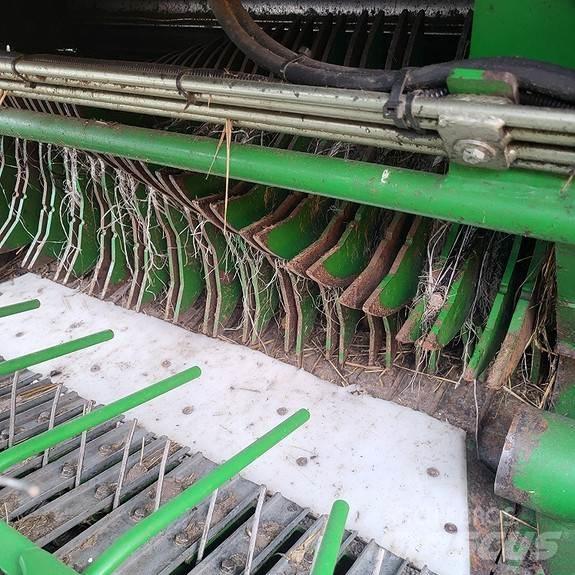 McHale 660 V Πρέσες κυλινδρικών δεμάτων