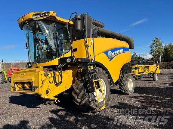 New Holland CX5080 Θεριζοαλωνιστικές μηχανές