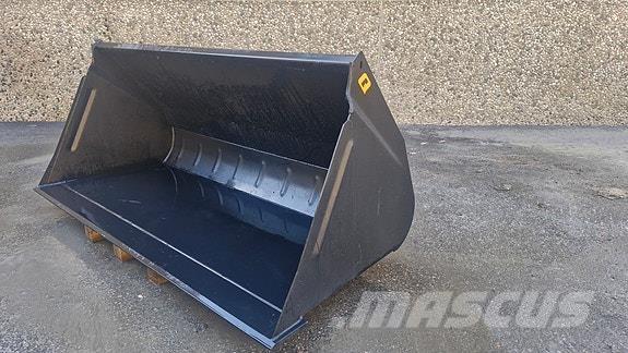 Quicke VL Ελαστικά και ζάντες