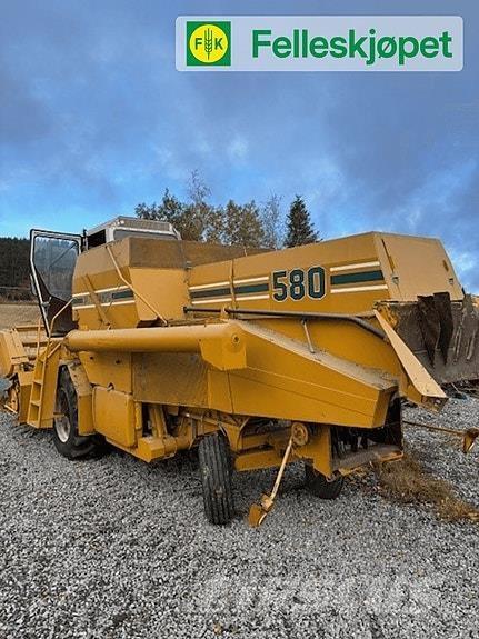 Sampo-Rosenlew 580 Θεριζοαλωνιστικές μηχανές