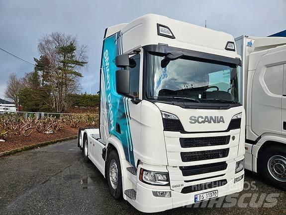 Scania R560 A6x2NB Τράκτορες