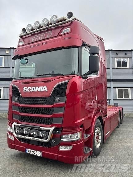 Scania S 580 Φορτηγά με γερανό & γάτζο