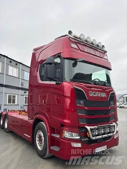 Scania S 580 Φορτηγά με γερανό & γάτζο