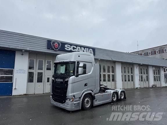 Scania S770 A6x4NB Τράκτορες
