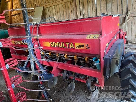 Simulta 2500 LB/SK Διαστρωτήρες ανοργάνων