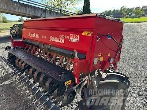 Simulta 2500LB Διαστρωτήρες ανοργάνων