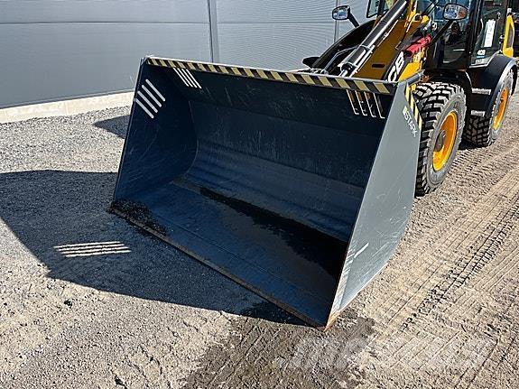 Stark LK2000 Άλλα μηχανήματα για το δρόμο και το χιόνι