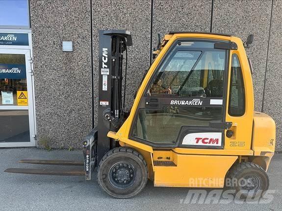 TCM FD25 Πετρελαιοκίνητα Κλαρκ