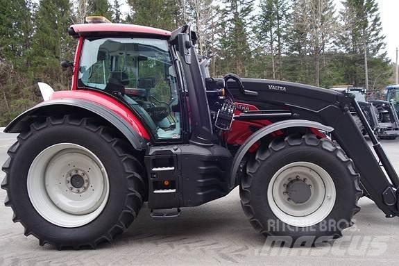 Valtra 235 Direct Τρακτέρ