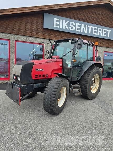 Valtra 6400 Τρακτέρ