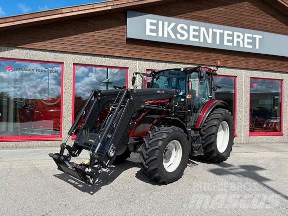Valtra A114 Τρακτέρ