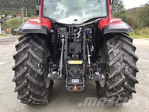 Valtra A95 Τρακτέρ