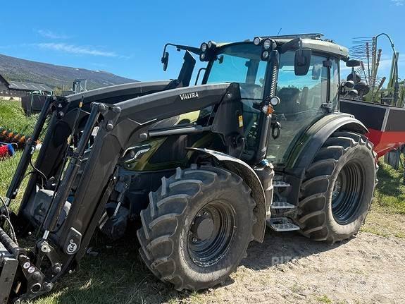 Valtra G 135 V Τρακτέρ