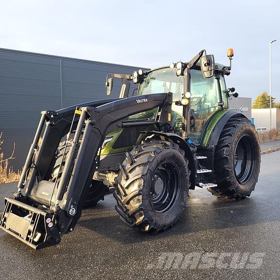 Valtra G135 Active Τρακτέρ