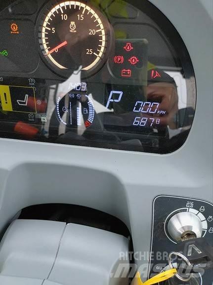 Valtra G135 Aktive Τρακτέρ