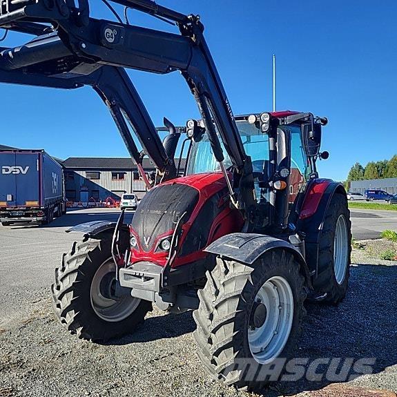 Valtra N-104 Τρακτέρ