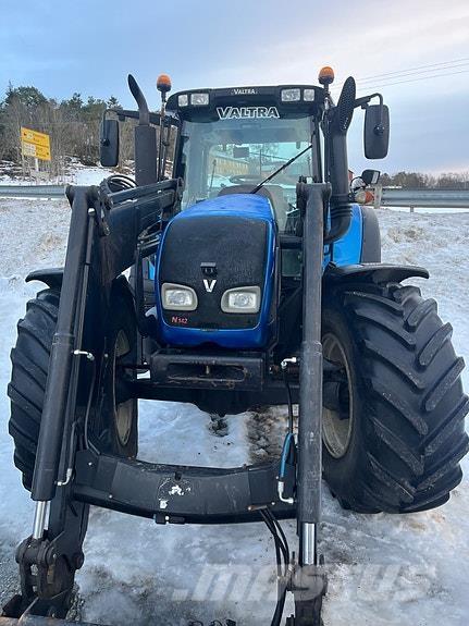 Valtra N-142 D Τρακτέρ