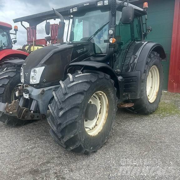 Valtra N163 Direct Τρακτέρ