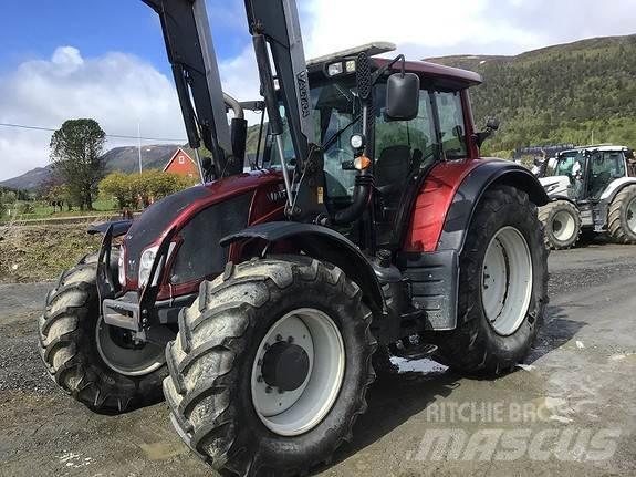 Valtra N163Direct Τρακτέρ