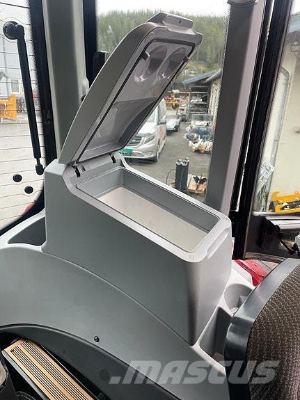 Valtra N174 Versu Τρακτέρ