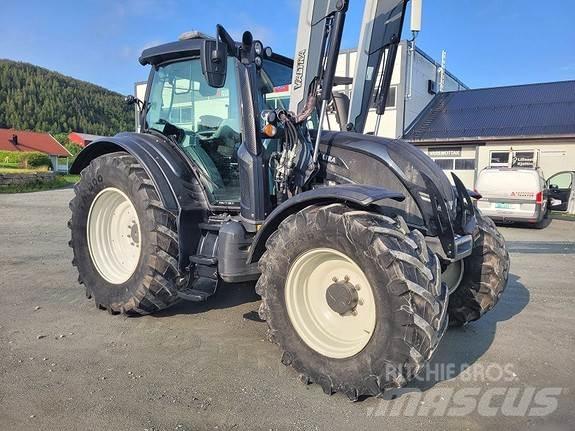 Valtra N174D Τρακτέρ