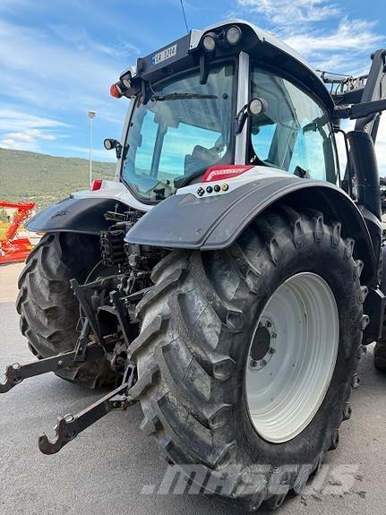 Valtra N174D Τρακτέρ