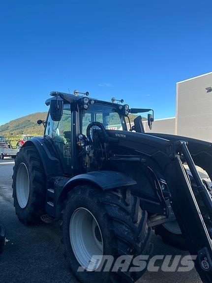 Valtra N174D Τρακτέρ